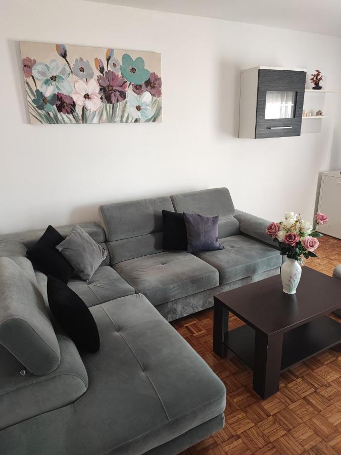 Apartment Eva Пула Экстерьер фото