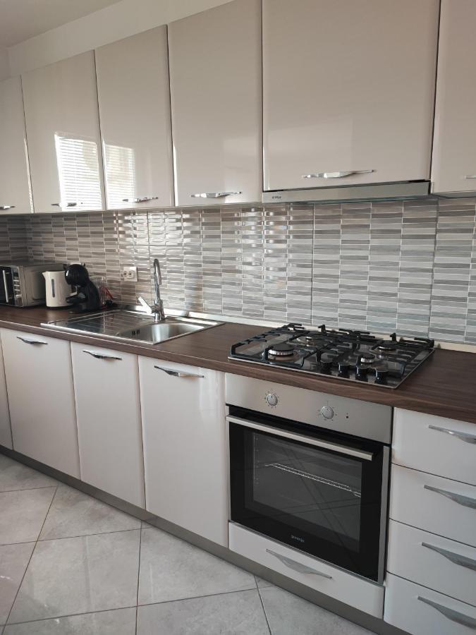 Apartment Eva Пула Экстерьер фото