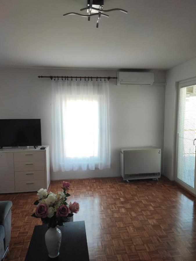 Apartment Eva Пула Экстерьер фото