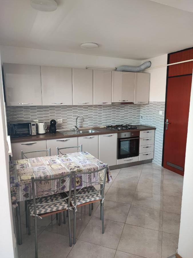 Apartment Eva Пула Экстерьер фото